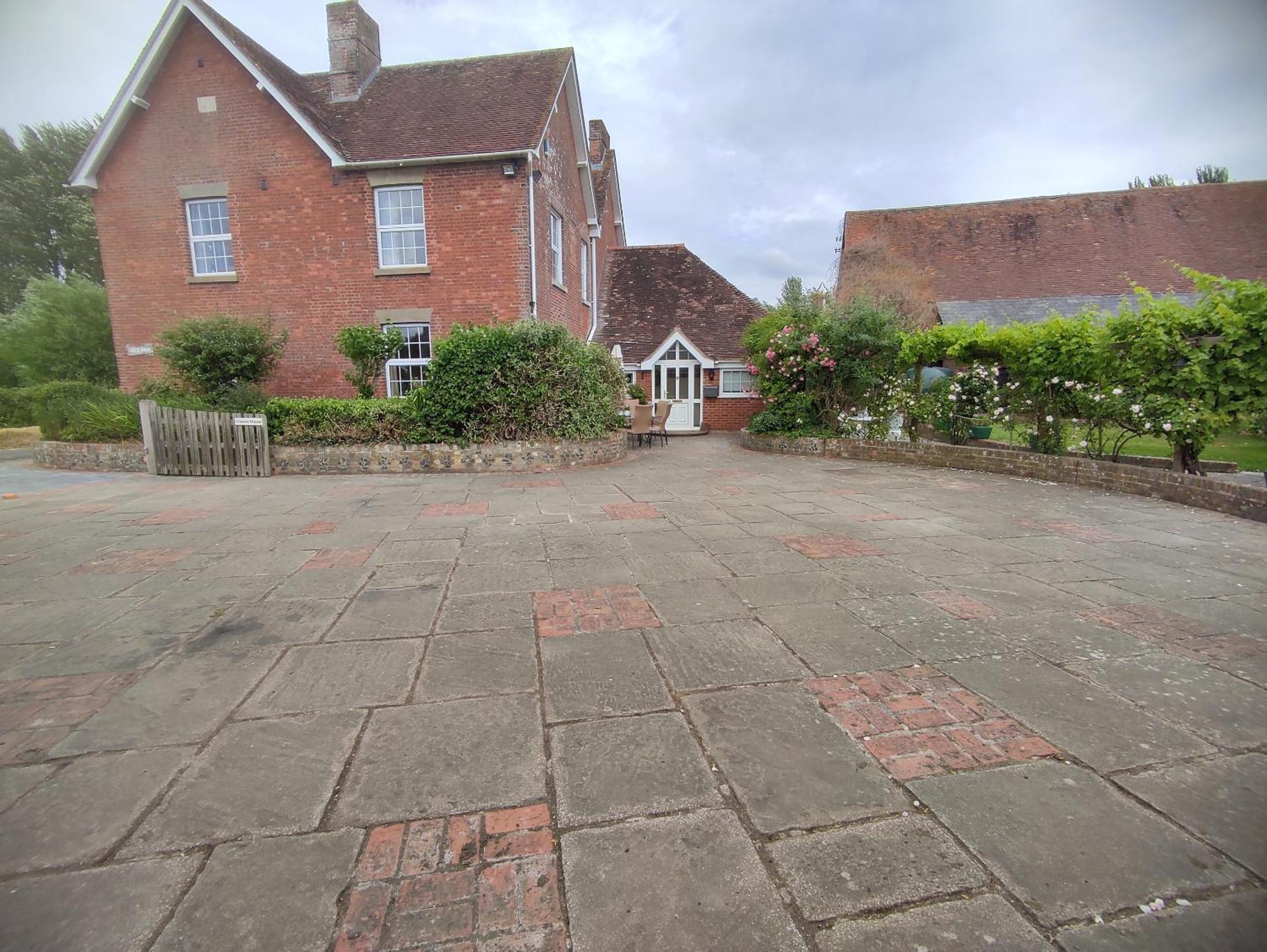 The Old Stables Self Catering Villa Salisbury Room photo